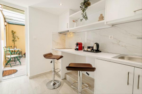 Agisilaos Apartments